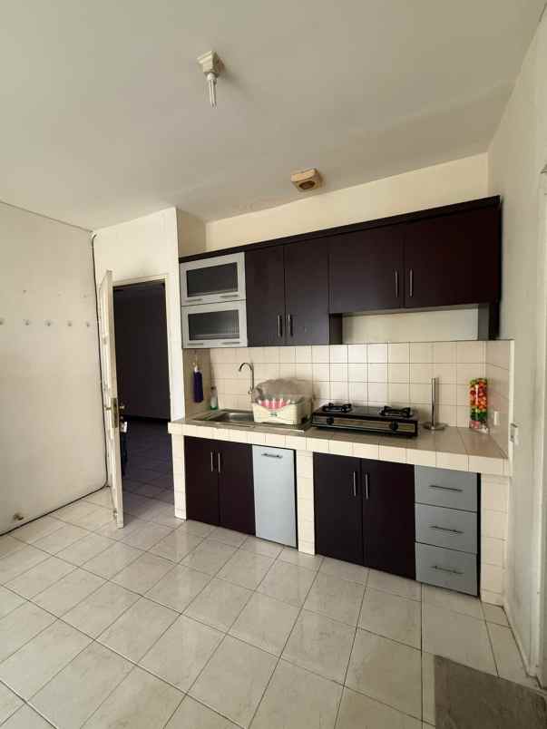 disewakan apartemen jl kembangan raya no rt 01