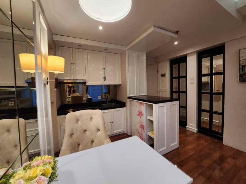disewakan apartemen orchard lantai 31 full furnish