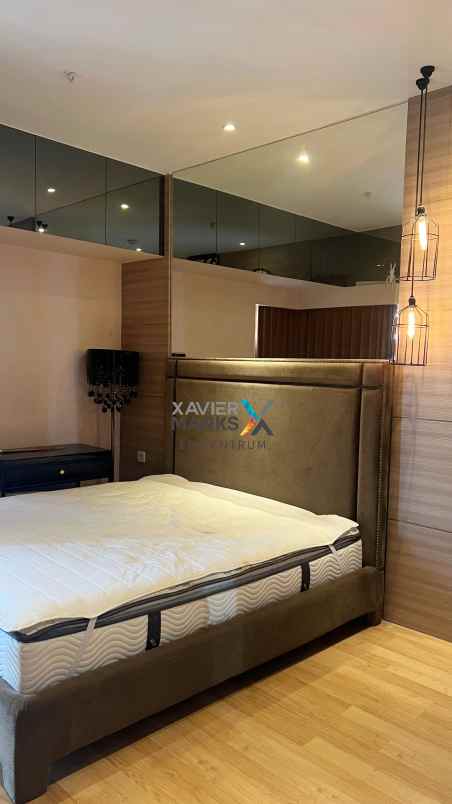 disewakan apartment the peak pusat kota furnished