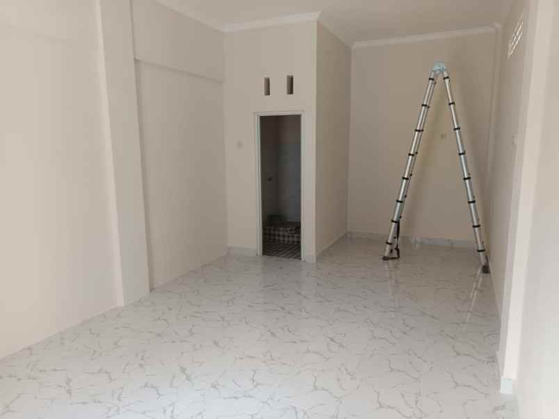 disewakan ruang usaha strategis