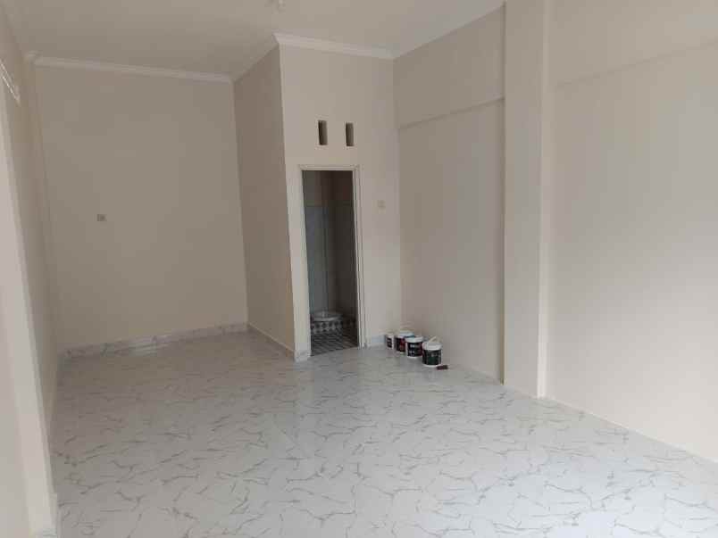 disewakan ruang usaha strategis