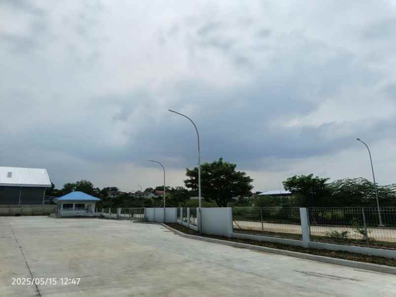 disewakan ruko gudang kantor delta silicon lippo cikarang