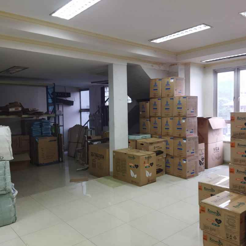 disewakan ruko gudang kantor kampung melayu