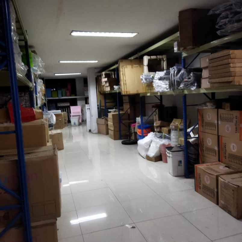 disewakan ruko gudang kantor kampung melayu