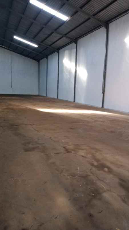 disewakan ruko gudang kantor manyar mas karimun