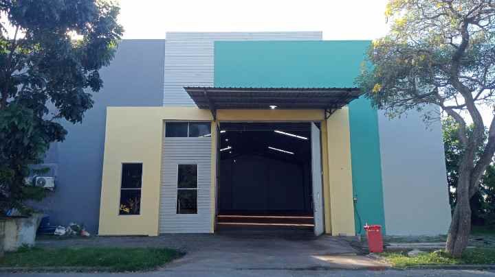 disewakan ruko gudang kantor manyar mas karimun