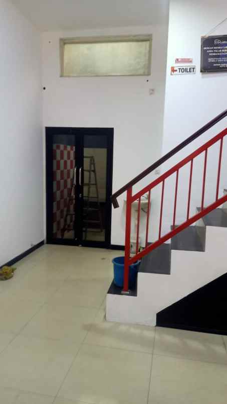 disewakan ruko gudang kantor perak timur