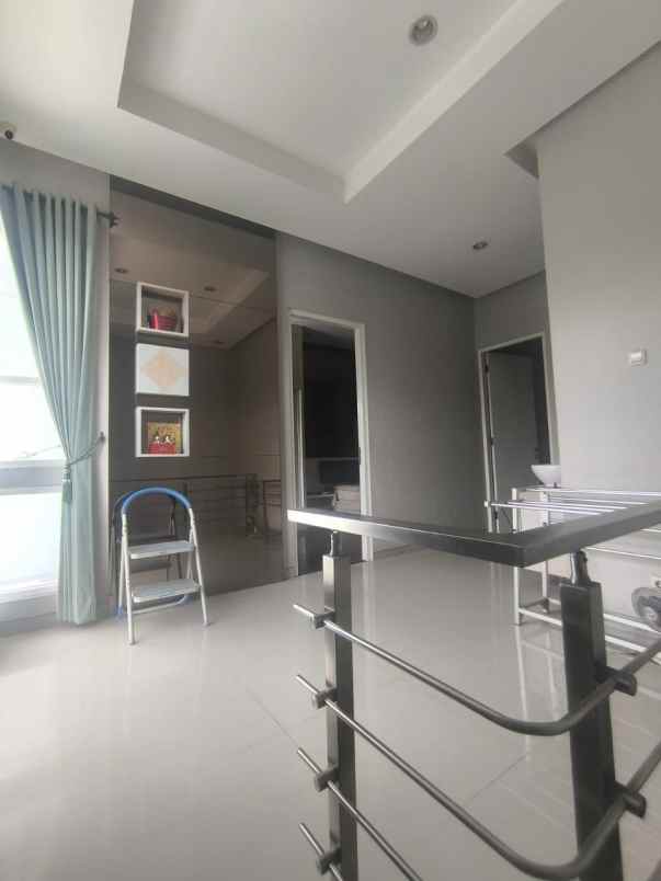 disewakan rumah dharma indah