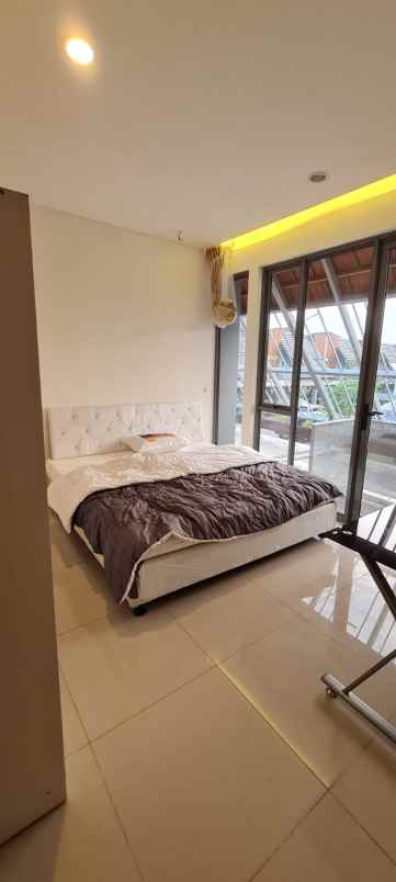 disewakan rumah di asera nishi harapan indah bekasi