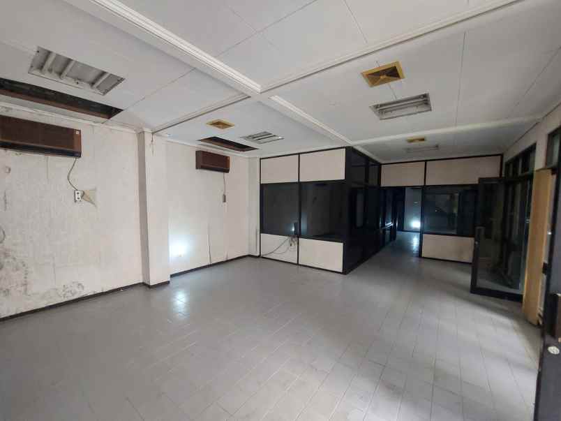 disewakan rumah dr soetomo tegalsari