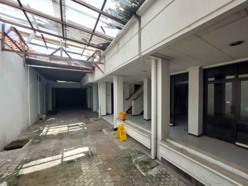 disewakan rumah dr soetomo tegalsari