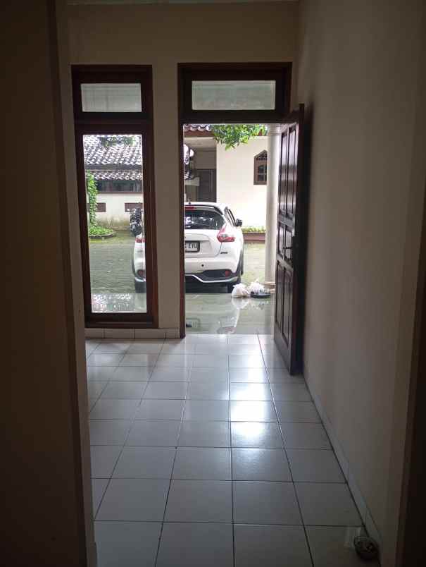 disewakan rumah kalibata pancoran jakarta