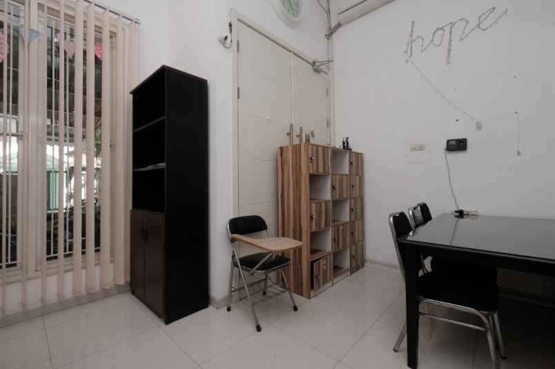 disewakan rumah nirwana eksekutih