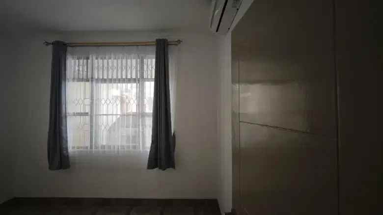 disewakan rumah nusa loka bsd