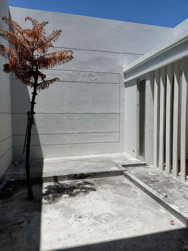 disewakan rumah pakuwon city