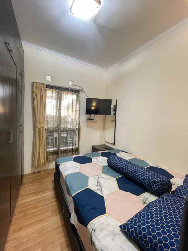 disewakan rumah sariwangi