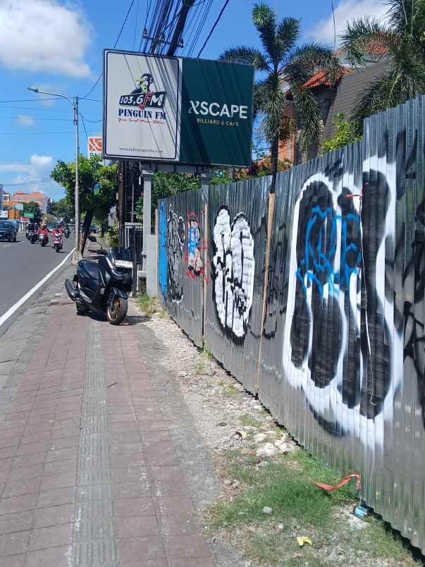 disewakan tanah jl gatot subroto barat