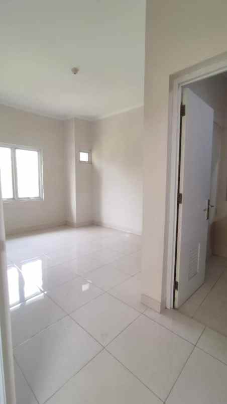 hunian dua lantai tipe 98 270 cukup booking 6 jt