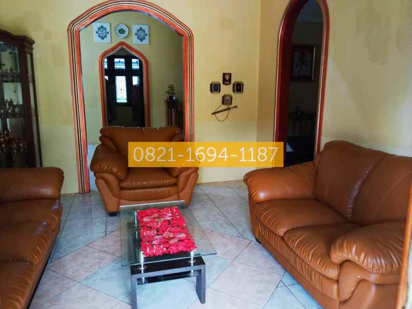 jual rumah 6 kamar 400m2 cisarua bandung barat 023b27