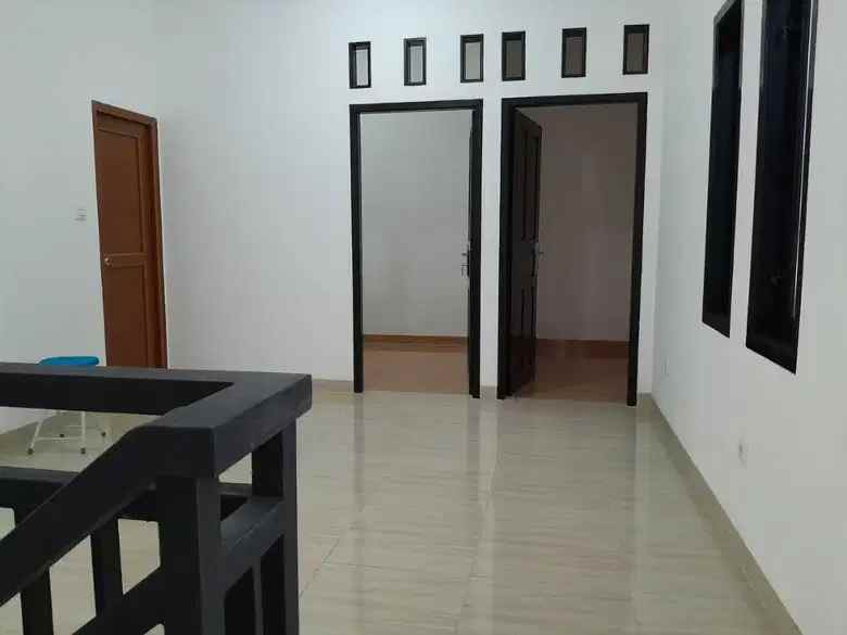 jual rumah baru di perumahan elit cinere depok