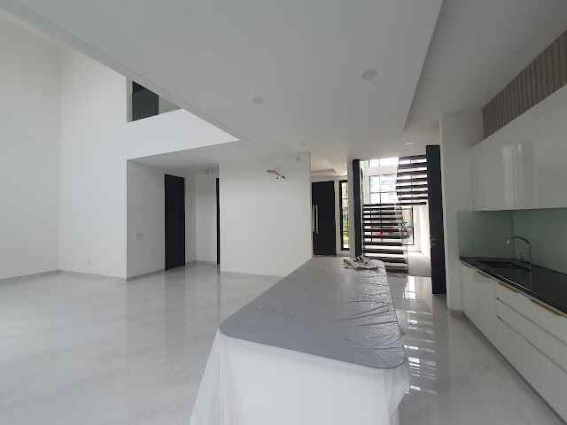 jual rumah baru mewah di citraland surabaya