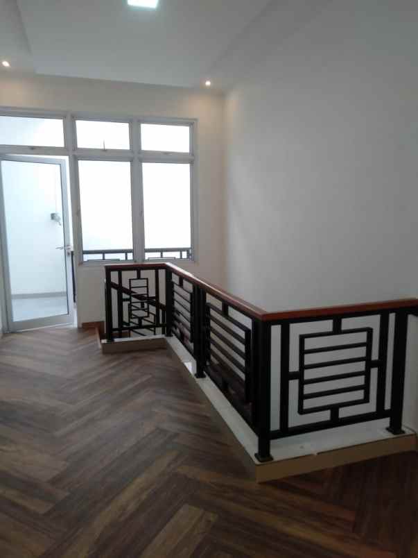 jual rumah cozy di citragran cibubur