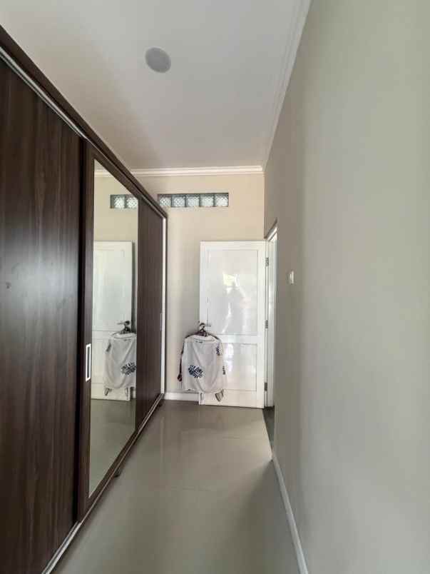 jual rumah di perumahan eramas 2000