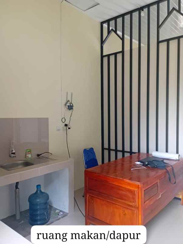 jual rumah hook 300 meter ke stasiun