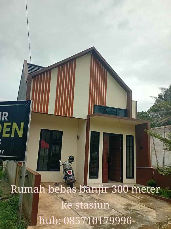 jual rumah hook 300 meter ke stasiun