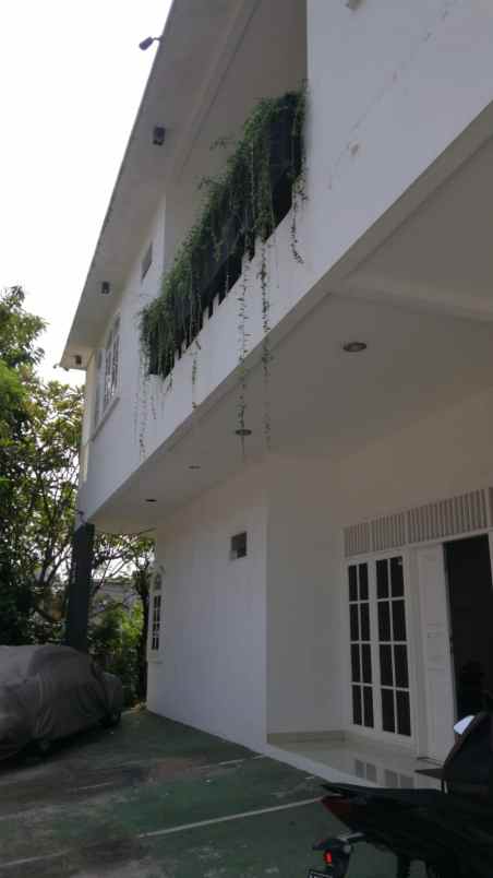 jual rumah kost 11 kamar di area tebet dalam hook