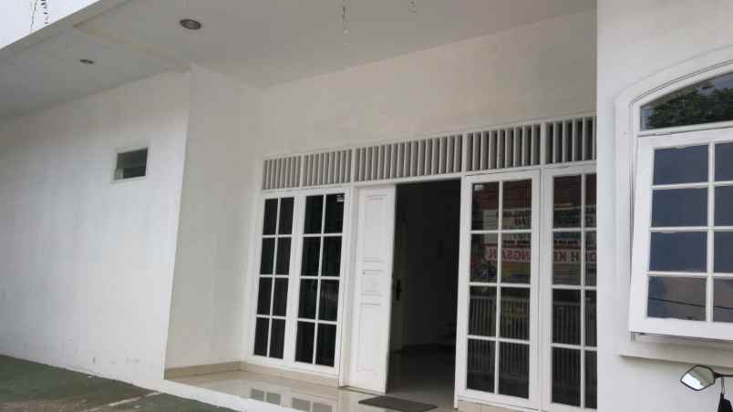 jual rumah kost 11 kamar di area tebet dalam hook