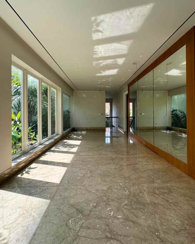 jual rumah mewah di kemang jakarta selatan