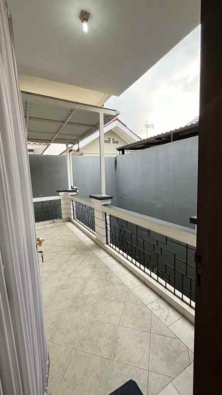 jual rumah siap huni legenda wisata cibubur