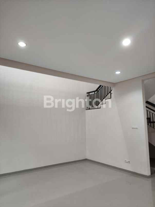 kertajaya indah regency 2 lantai full renov