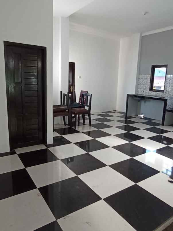 kost jl cendrawasih belakang