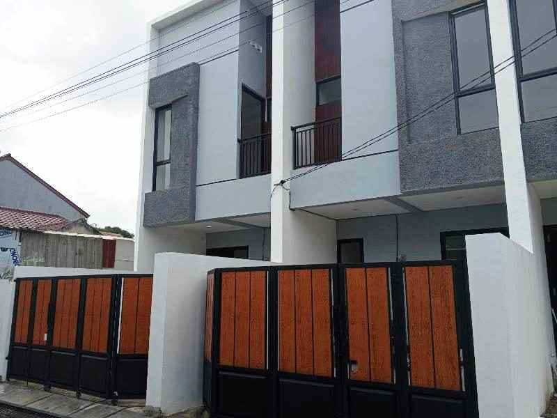 miliki rumah 2 lantai di depok harga terjangkau