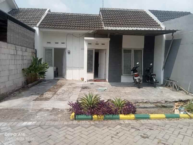 perumahan quality garden riverside krian