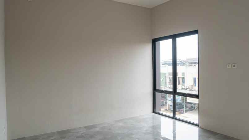 ruko 3 lantai siap pakai dekat bintaro bsd