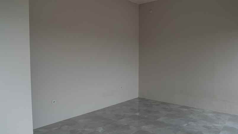 ruko 3 lantai siap pakai dekat bintaro bsd