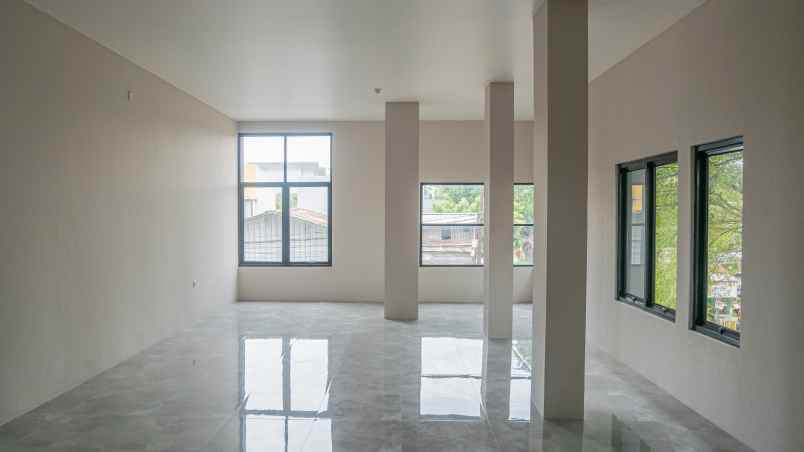ruko 3 lantai siap pakai dekat bintaro bsd