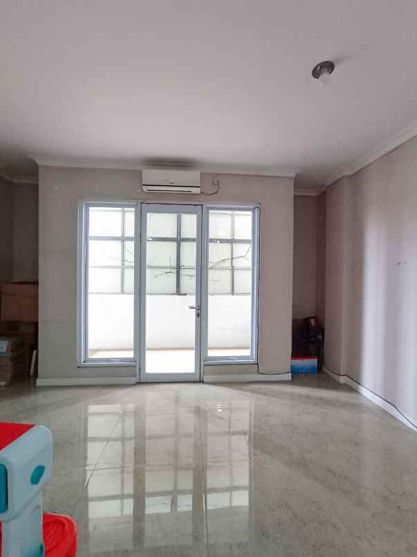 ruko murah di sentra niaga harapan indah bekasi