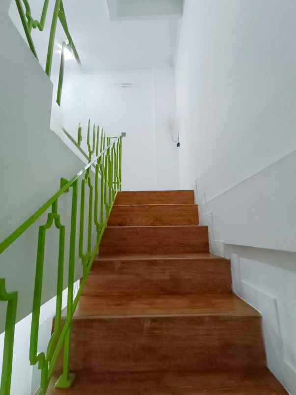 ruko murah di sentra niaga harapan indah bekasi