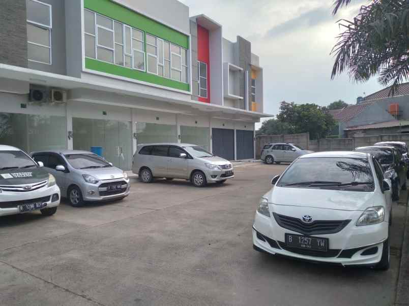 ruko serpong garden 2 strategis ramai pinggir jalan
