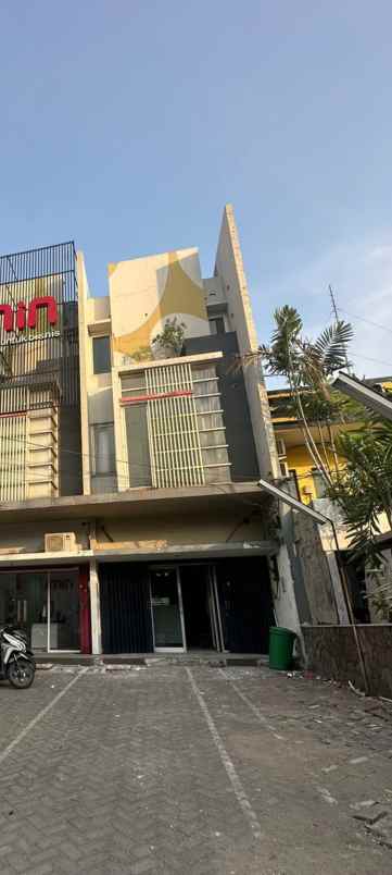 ruko siap huni nol jalan raya jemursari surabaya