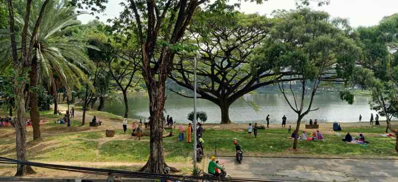 ruko view danau di duta harapan bekasi utara