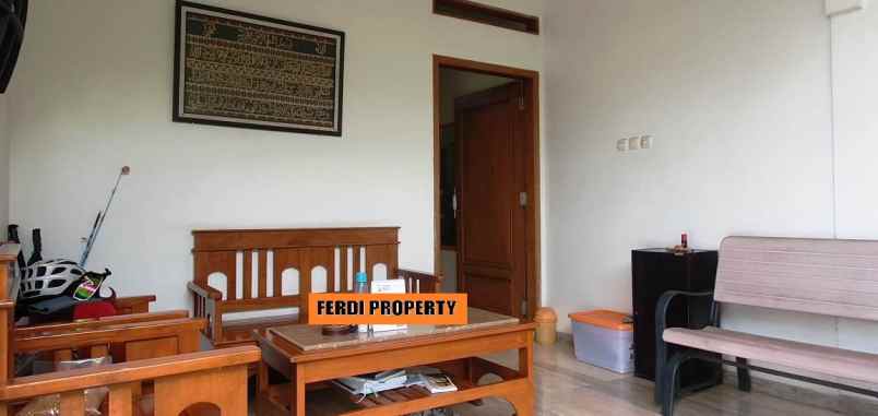 rumah 2 lantai bagus jagakarsa jakarta selatan