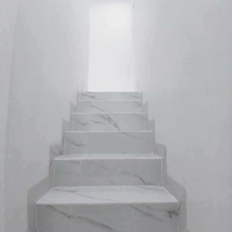 rumah 2 lantai konsep mediterania harga ekstrem