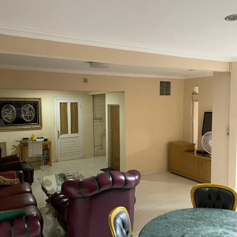 rumah 6 kamar tidur di kalisari cijantung jak tim