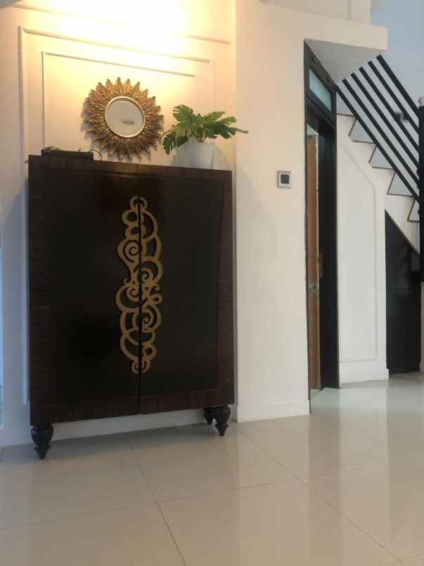 rumah alam segar pondok pinang