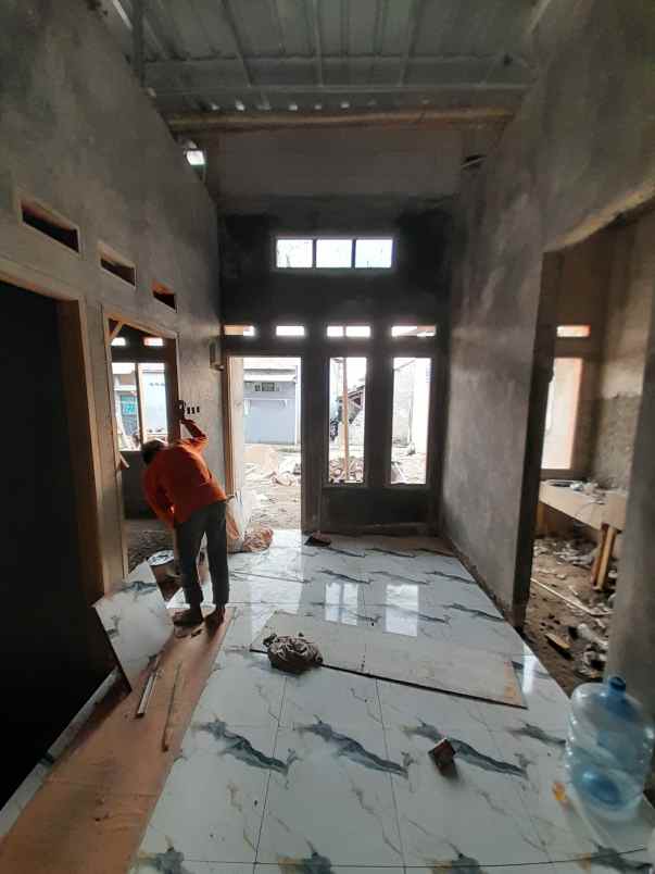 rumah baru akses motor at depok cagar alam